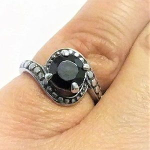 Bali Legacy Black Spinel